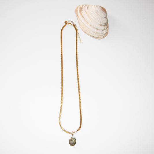 Gold-filled herringbone chain + Labradorite