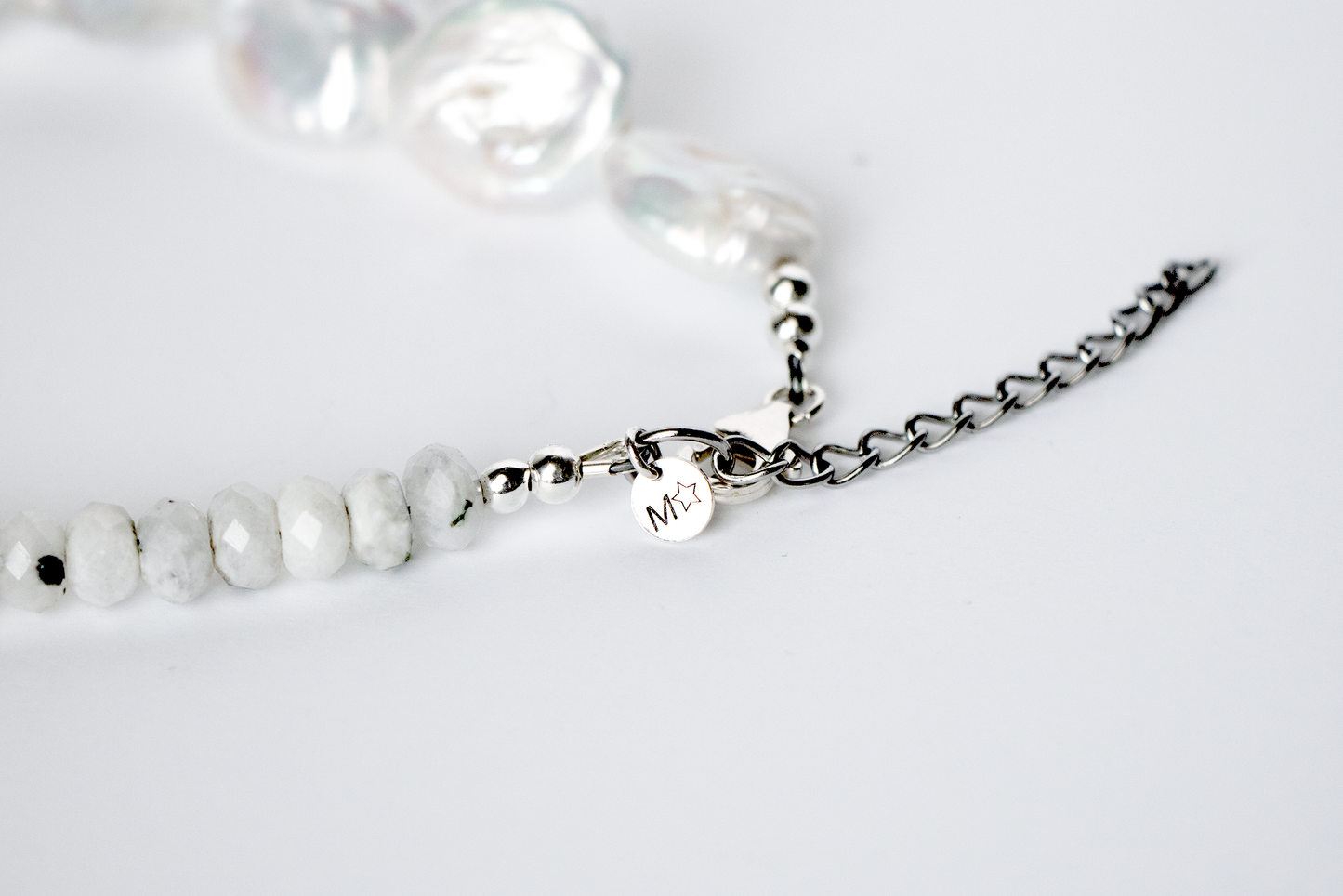 The Diana – Baroque coin pearl and moonstone bracelet