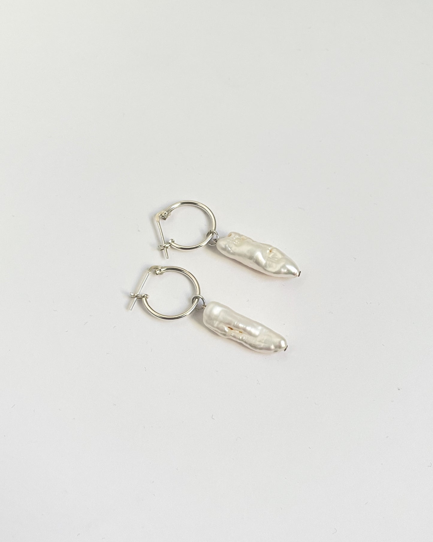 Biwa pearl stick tiny hoops